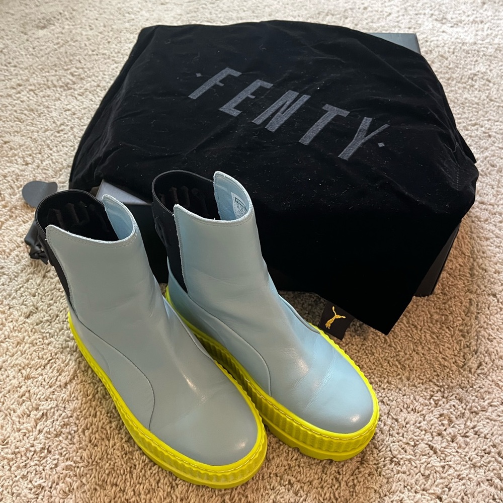 Women’s Puma X Fenty Chelsea Sneaker Boot Sterling Blue Black Limeade Size 6
